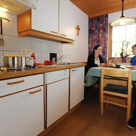 Apartamento Alexandra In By Interhome